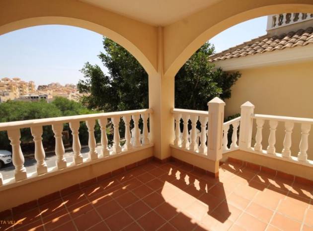 Resale - Villa - Villamartin - El Galan