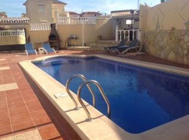 Resale - Villa - Villamartin - bosque de las lomas