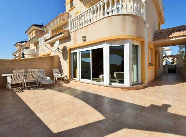 Resale - Apartment - La Zenia