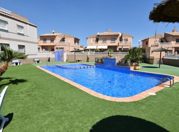 Resale - Villa - Villamartin