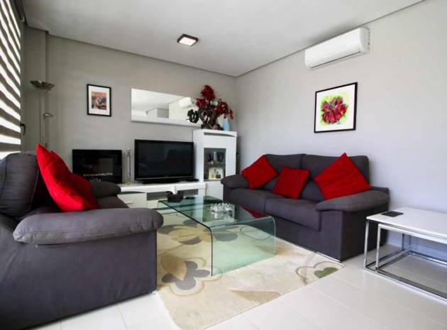 Resale - Apartment - Villamartin - La Fuente