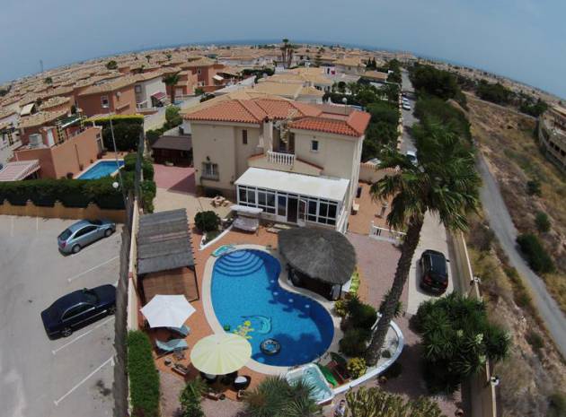 Resale - Villa - Playa Flamenca