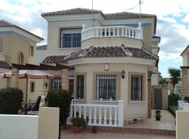 Återförsäljning - Villa - Guardamar del Segura