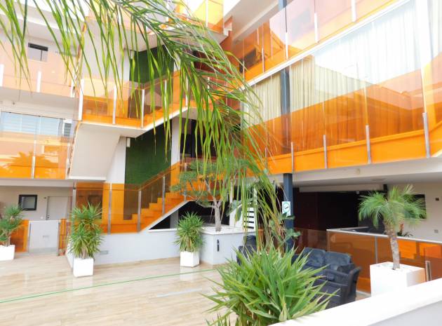 Revente - Appartement - Torrevieja - Beachside Torrevieja