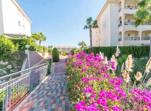 Resale - Apartment - Playa Flamenca - Laguna Golf