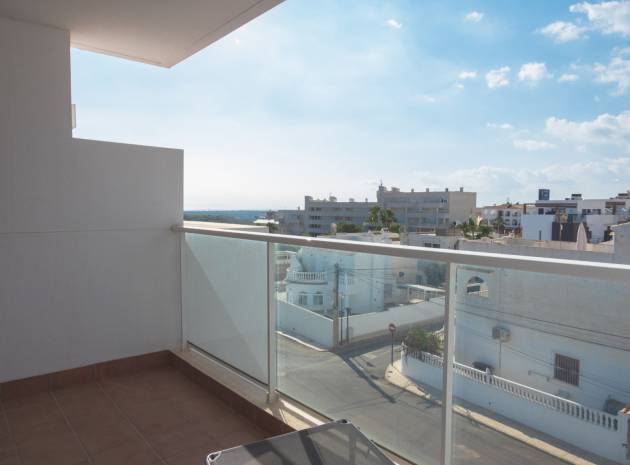 Resale - Apartment - Villamartin - La Fuente