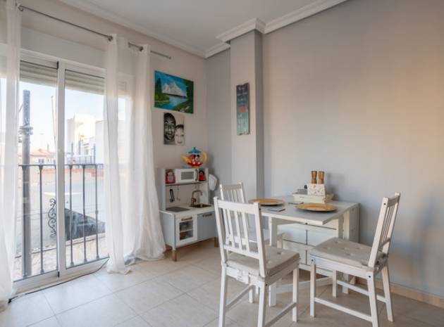 Resale - Apartment - Algorfa