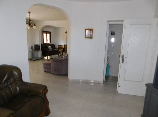 Resale - Villa - Villamartin - las filipinas