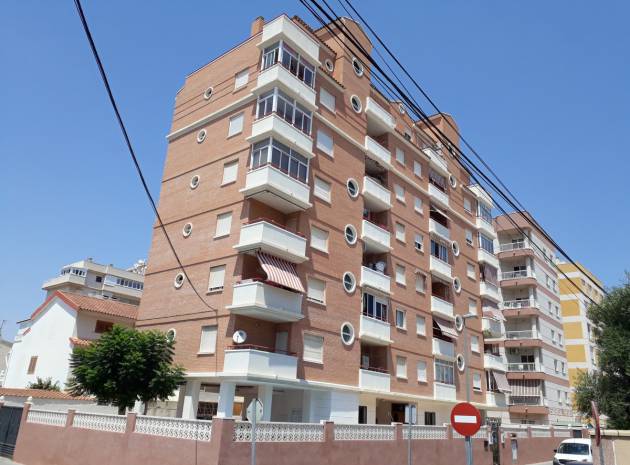 Återförsäljning - Lägenhet - Torrevieja - Nueva Torrevieja