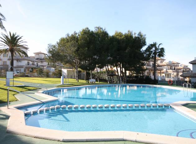 Resale - Villa - Villamartin - pinada golf