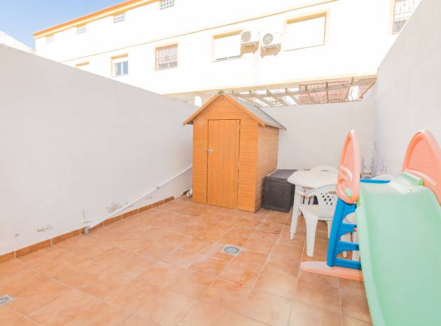 Resale - Townhouse - Playa Flamenca - las chismosas