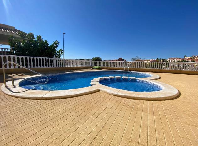 Resale - Townhouse - Villamartin - la andaluza