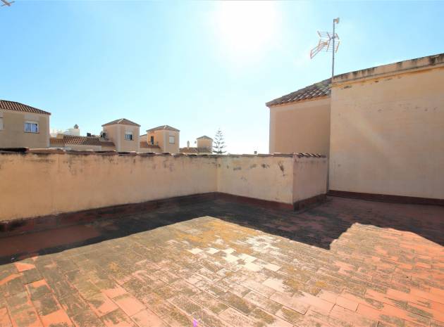 Återförsäljning - Bungalow - Torrevieja - jardin del mar