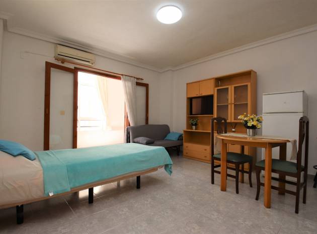 Wiederverkauf - Wohnung - Torrevieja - Beachside Torrevieja