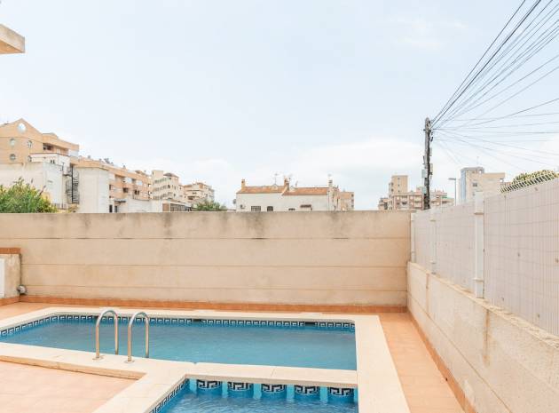 Revente - Appartement - Torrevieja - Nueva Torrevieja