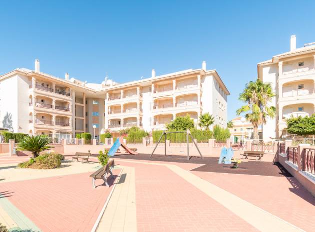 Resale - Apartment - Playa Flamenca - Laguna Golf