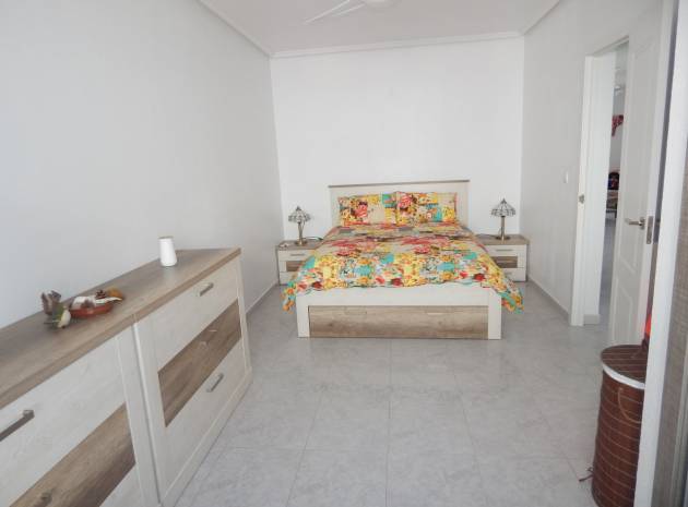 Resale - Villa - Los Balcones