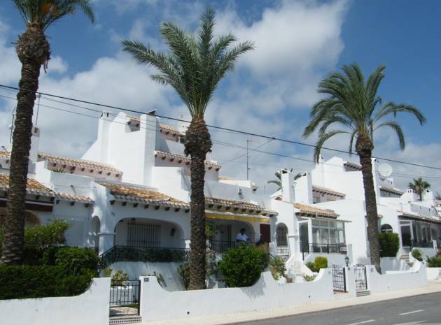 Resale - Townhouse - Villamartin - verdemar