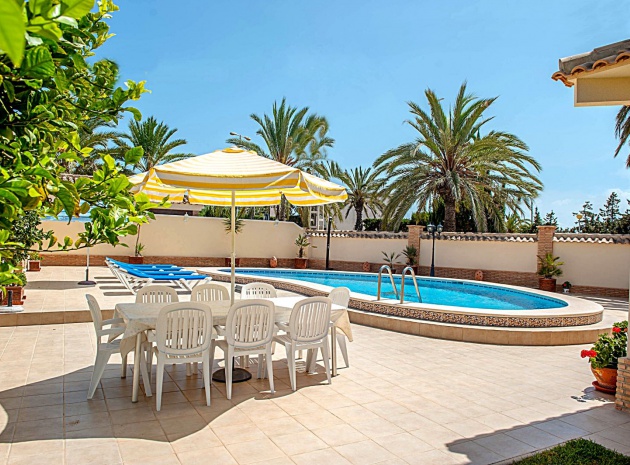 Återförsäljning - Villa - Orihuela Costa - Cabo Roig