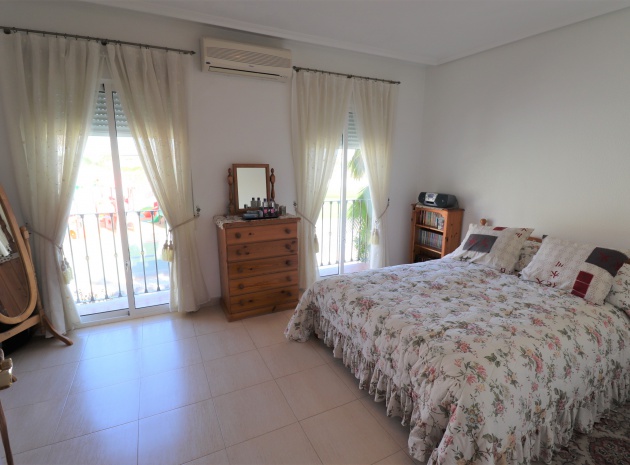 Resale - Villa - Callosa De Segura - callosa de segura