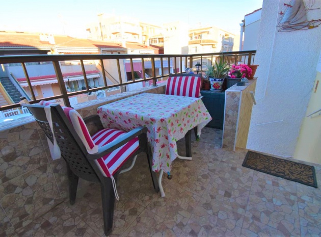 Wiederverkauf - Wohnung - Torrevieja - Playa Los Naufragos