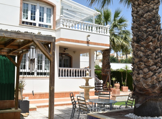 Resale - Villa - Villamartin - Los Dolses