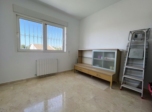 Resale - Villa - Villamartin - Los Dolses