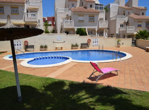 Resale - Villa - Villamartin - Res. Coral