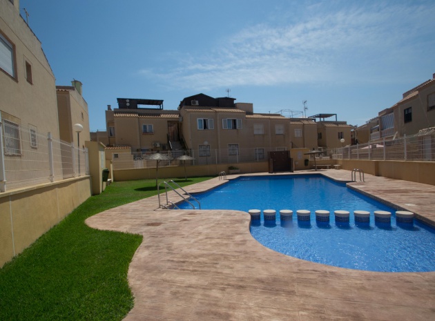 Resale - Apartment - Torrevieja - Aguas Nuevas