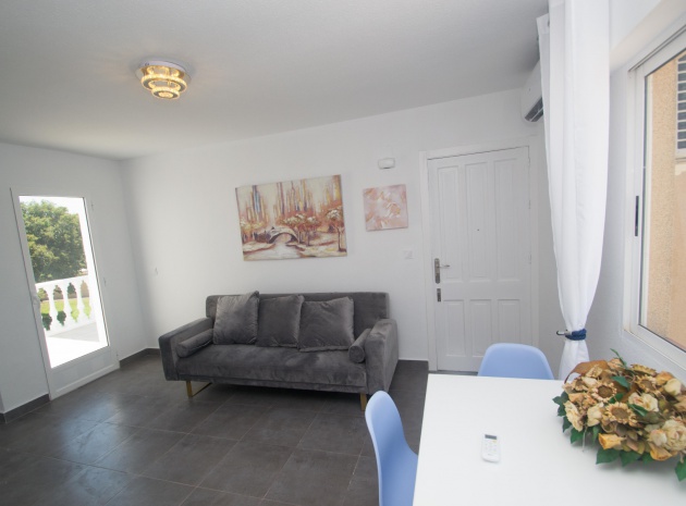 Wederverkoop - Appartement - Torrevieja - Aguas Nuevas