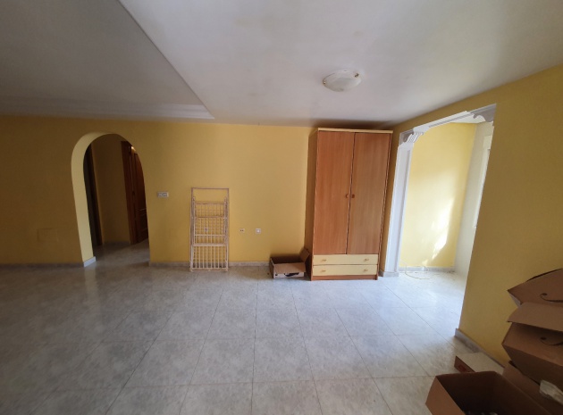 Resale - Villa - Villamartin - El Galan