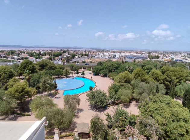 Återförsäljning - Lägenhet - Torrevieja - Beachside Torrevieja