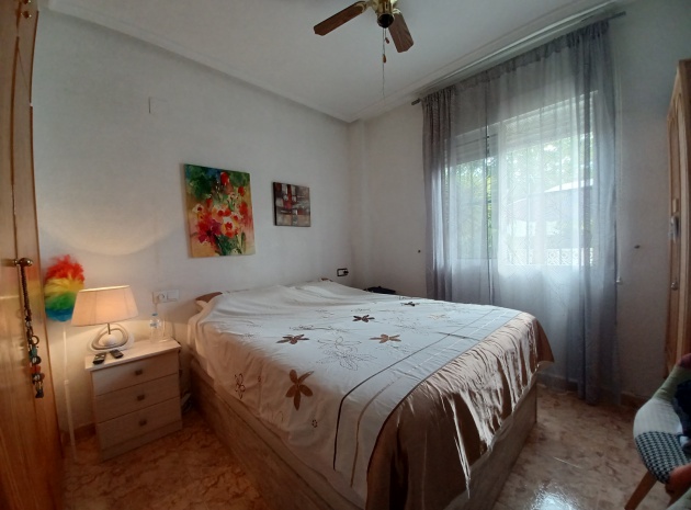 Resale - Apartment - Villamartin - st james park