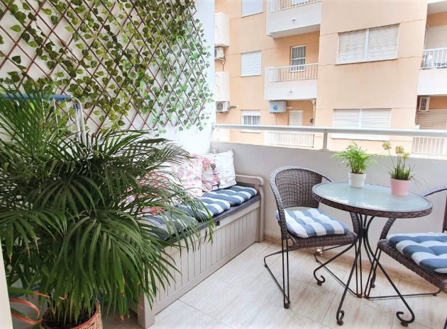 Resale - Apartment - Torrevieja - Beachside Torrevieja