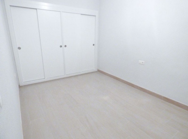 Revente - Appartement - Torrevieja - Beachside Torrevieja