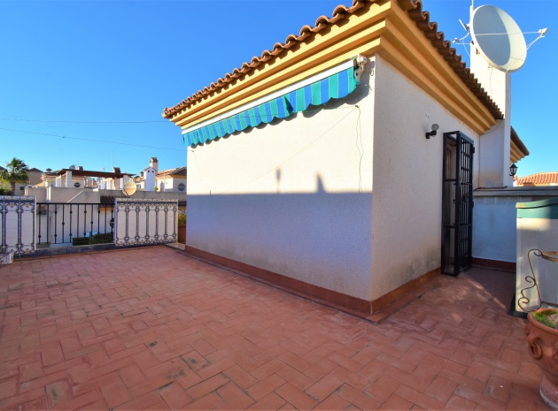 Resale - Villa - Orihuela Costa - Playa Flamenca