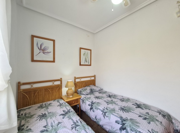 Resale - Apartment - Villamartin - st james hill