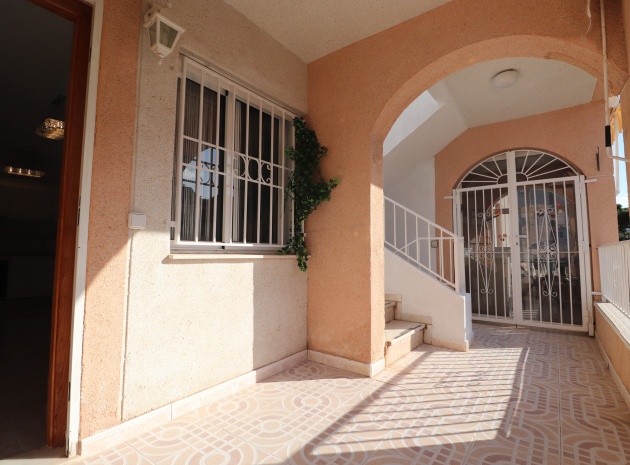 Återförsäljning - Lägenhet - Orihuela Costa - Los Balcones