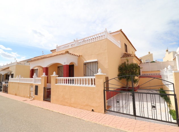 Återförsäljning - Villa - Playa Flamenca - Res. Torre Golf