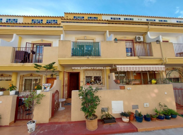 Resale - Townhouse - Playa Flamenca - amapolas