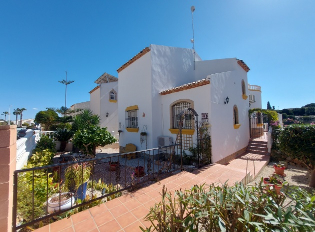 Resale - Villa - Villamartin - Los Dolses