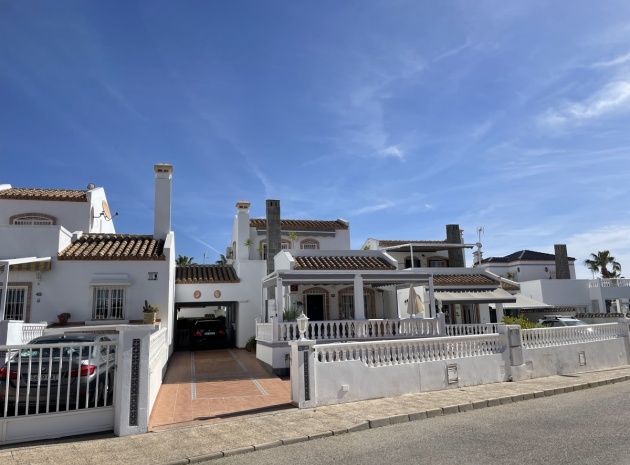 Resale - Villa - Villamartin - Los Dolses