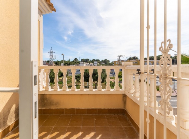 Resale - Villa - Villamartin - El Galan