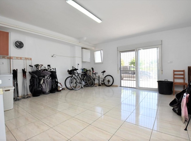 Resale - Townhouse - Playa Flamenca - El Cid