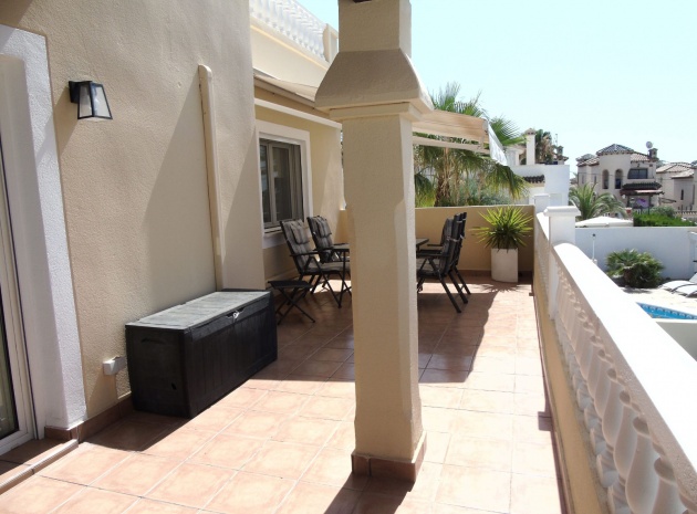 Resale - Villa - Villamartin - blue hills