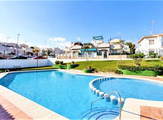 Resale - Apartment - Los Balcones - lago jardin