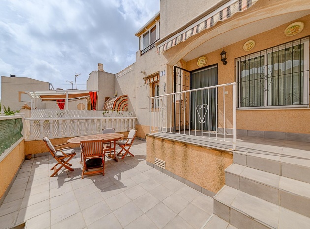 Resale - Townhouse - Los Balcones - lago jardin