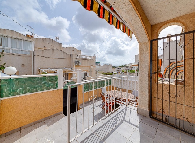 Resale - Townhouse - Los Balcones - lago jardin