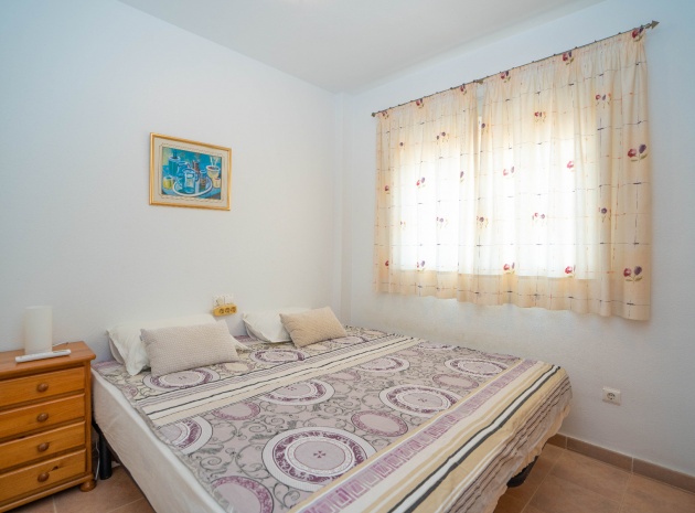 Resale - Villa - Torrevieja - torreta