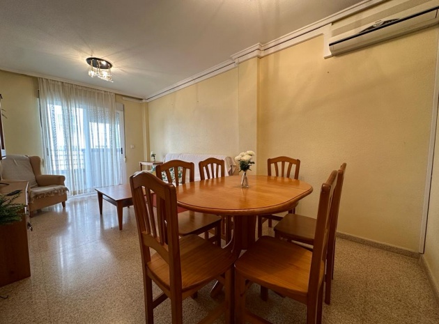 Resale - Apartment - Guardamar del Segura